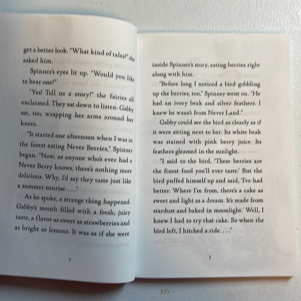 ๐2/$6 2-Book Bundle Never Girls Series - Picture 15 of 16